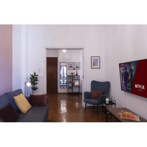 Rare 1BR APT, next to the new Goulandris Museum