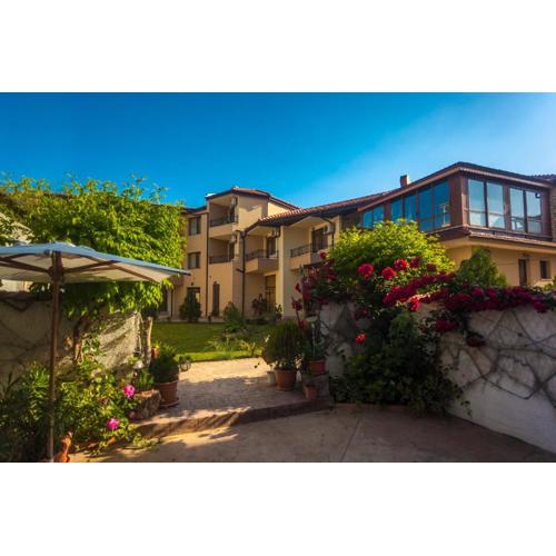 Ravda Bay Guest House