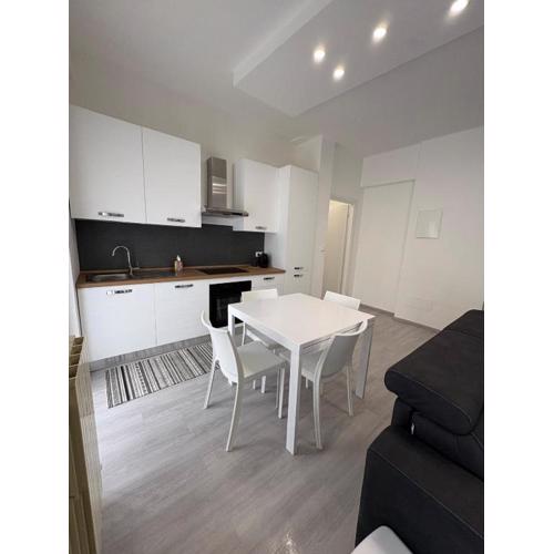 RB home - city center -