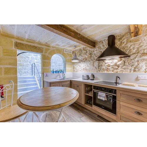 Rb42 - Charming & Historic House