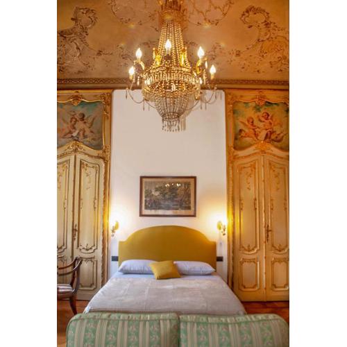Re Umberto Suite