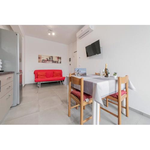 Realkasa Fiera District Flat