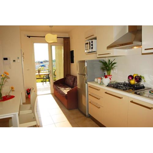 Recently built flat with big swimming pool and balcony