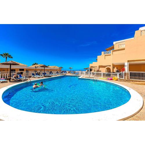 Recently Renovated Seaviews Paradise Court