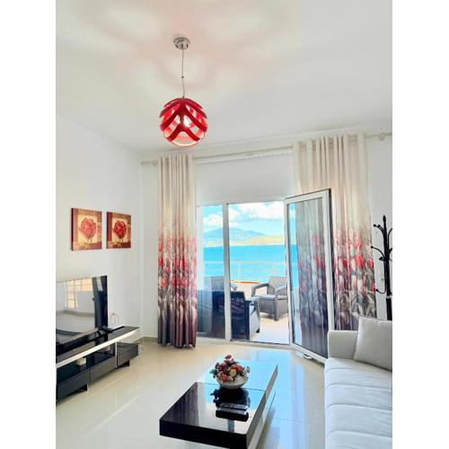 Red Infinity SeaView Apartment Saranda