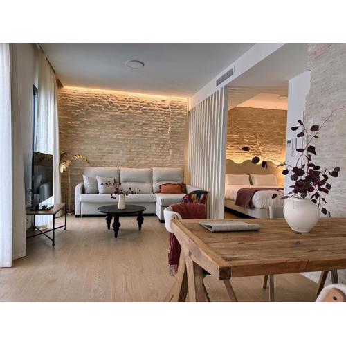Redes Royale Apartments by Misterhost