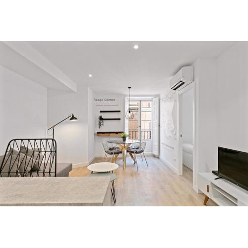 Refurnished One-bedroom Las Letras