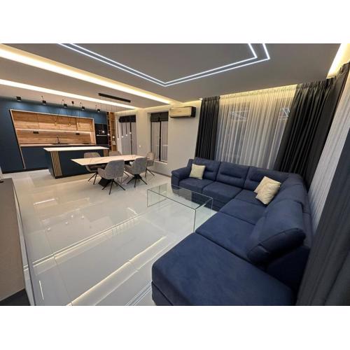 Regatta Park 2BR Exclusive Suite Parking Included