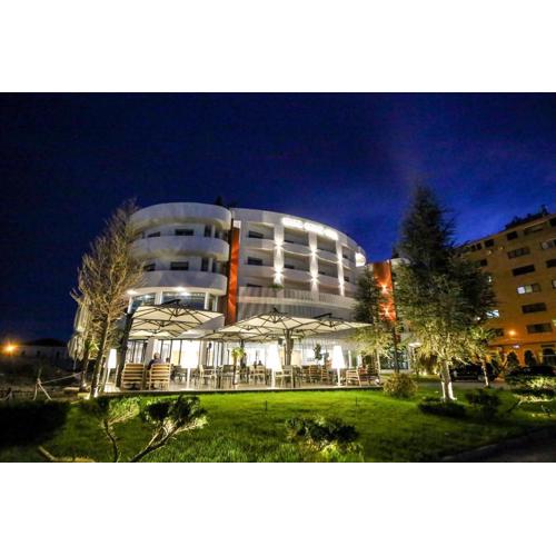 Regina Garden Vlore