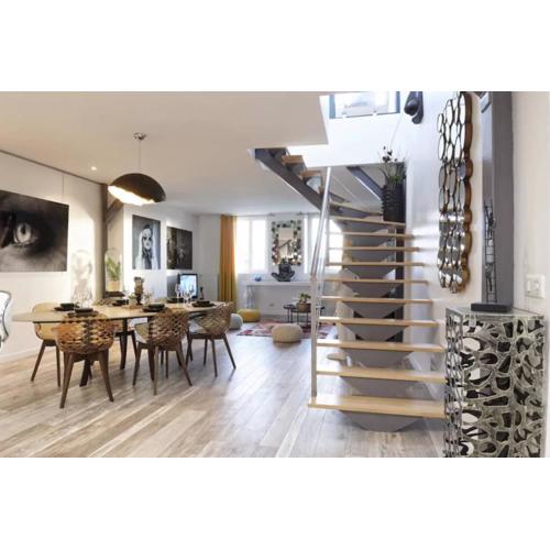 Reims Centre : appartement lumineux et atypique 46, Place d\