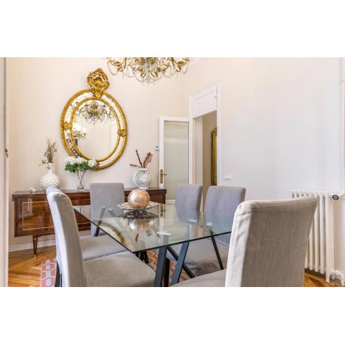 Reina 1 by Forever Rentals