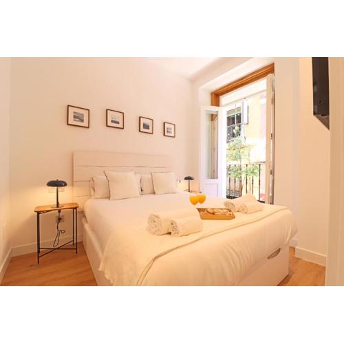 Reina Sofia Suite I