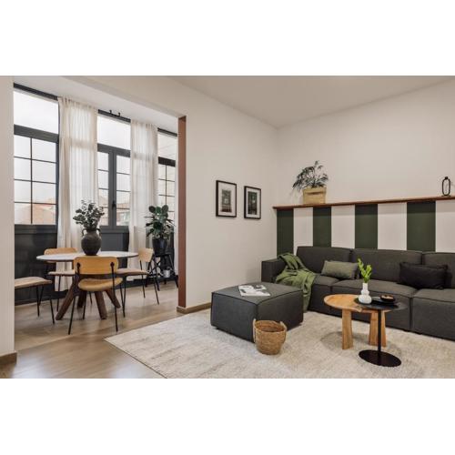 Reis - 3 bedrooms and balcony in Vila de Gràcia
