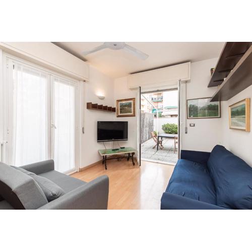 Relax and Comfort with Spacious Terrace in Rapallo