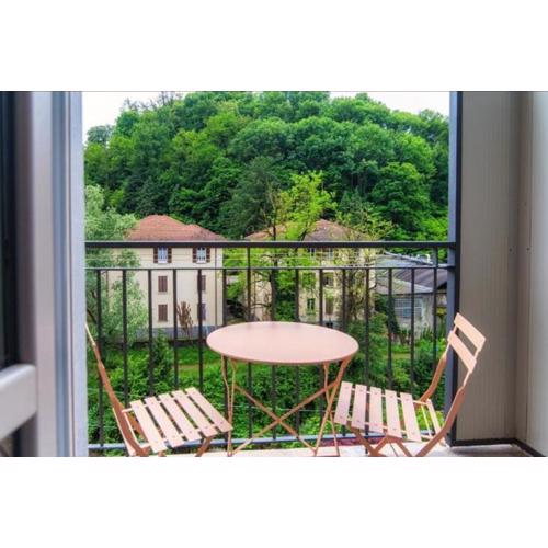 RELAX HOUSE 7min in bus dal Lago