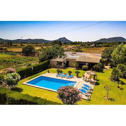 Relax in a natural environment next to Pollensa by Renthousing
