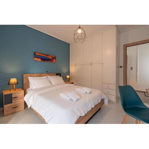 Relaxing 1bd apt. w/private balcony