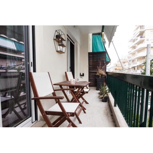 Relaxing 2 Bd Apt with Balcony in Zografou