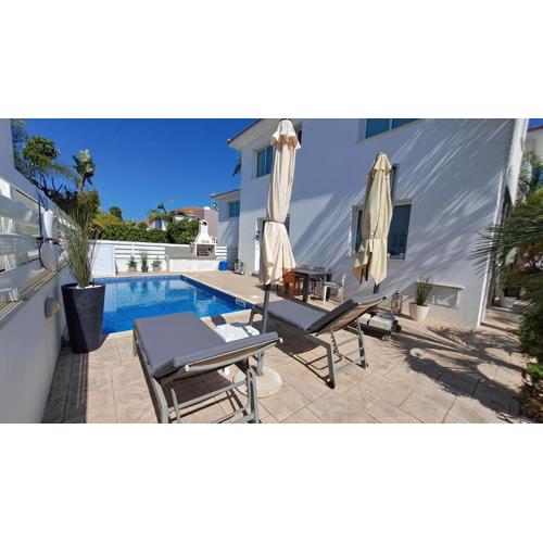 Relaxing Avra Villa near Protaras