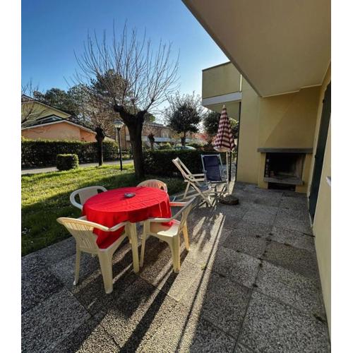 Relaxing setreat with pool close to the beach in Bibione