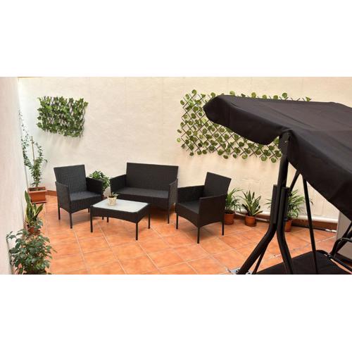 Relaxing Suite with Lovely Patio