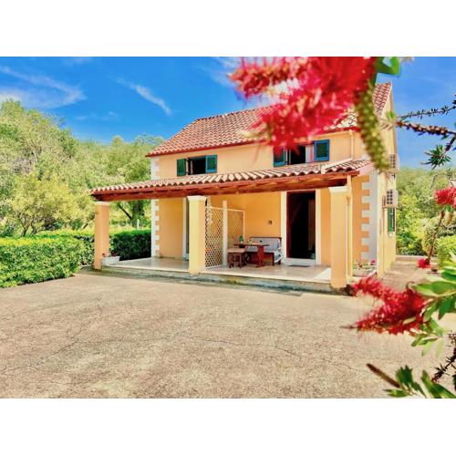 Renas Maisonette Unit 1 near Roda by DadoVillas