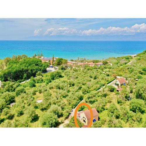 Renas Maisonette Unit 2 near Roda by DadoVillas
