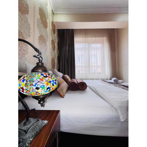 RENOVA OLD CiTY HOTEL