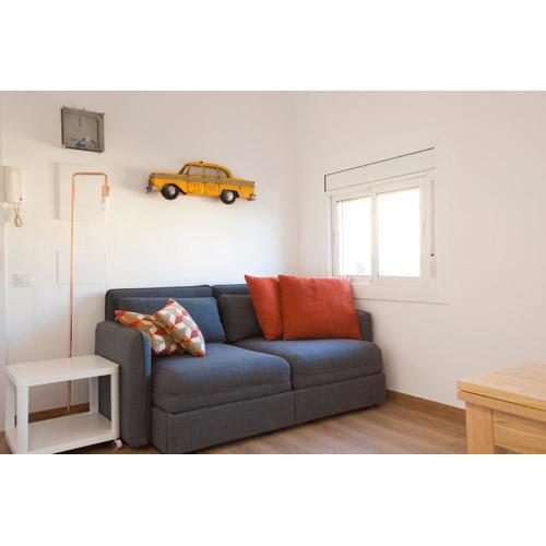 Renovated apartment with sea view, VJ