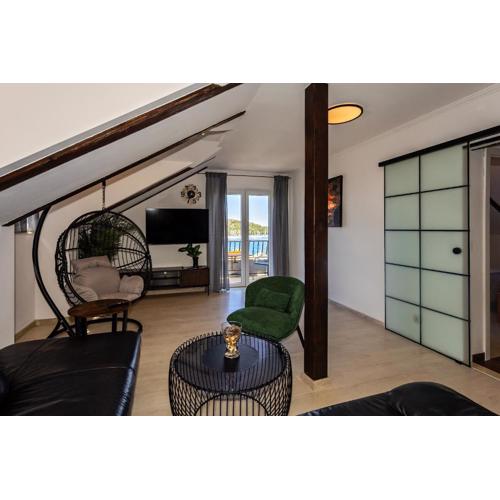 Renovated Apartments Skorin