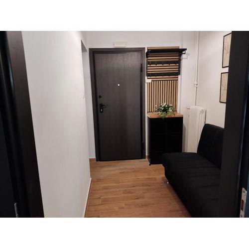 Renovated appartment, near Metro