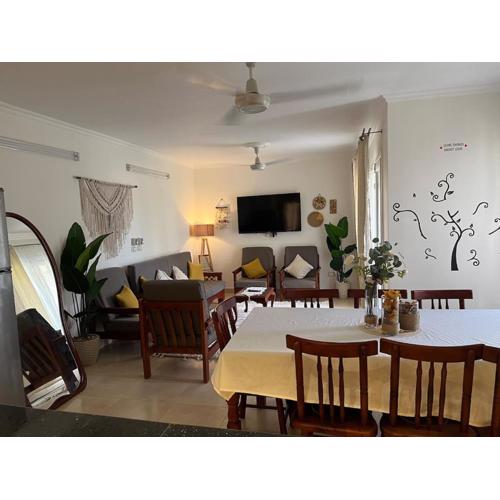 Renovated Chalet with Garden in North Coast near Marina