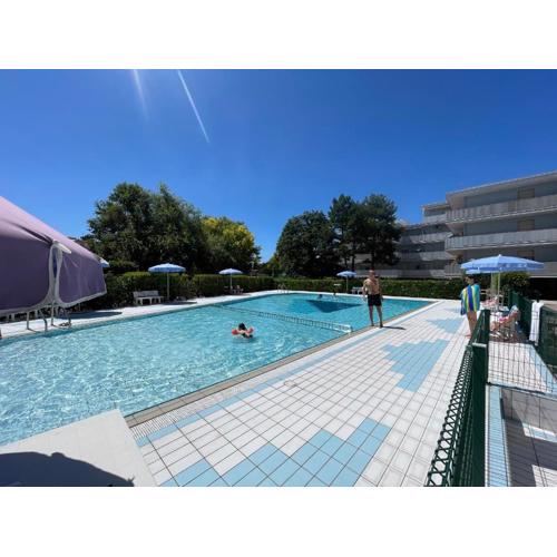 Renovated flat in pool paradise - Beahost