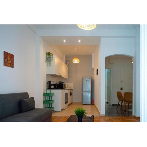 Renovated Kypseli Apartment