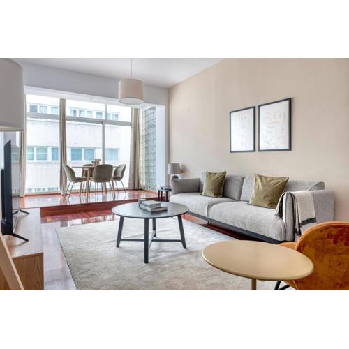 Renovated Les Tres Torres 3br apartment BCN-94
