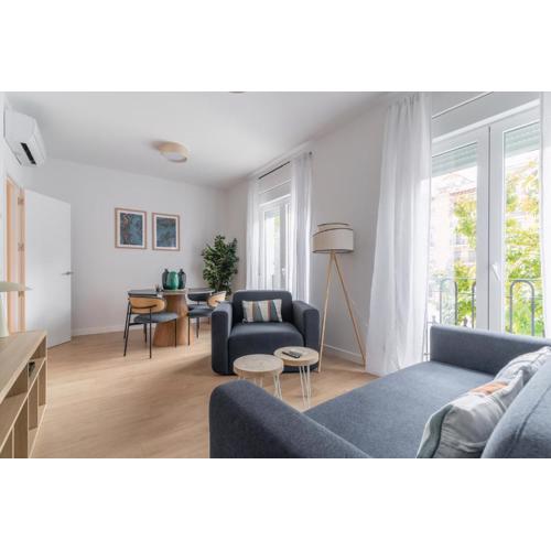 Renovated Modern -4 bedrooms 2baths-Salamanca