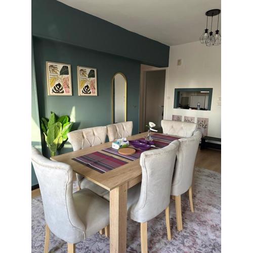 Renovated Spacious Apartment 3 Mins to Al-Rehab