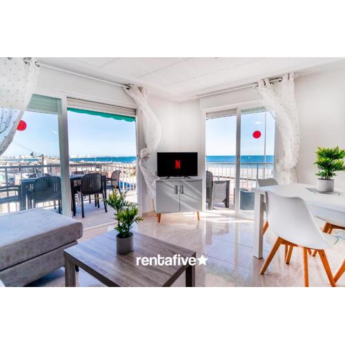 rentafive - Primera Línea - Terraza - Reformado
