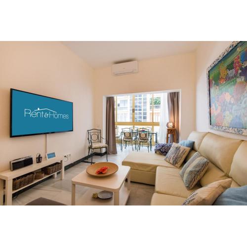 RentAndHomes Beachfront Marbella Center