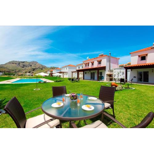 Renthub Villas at Kolympia