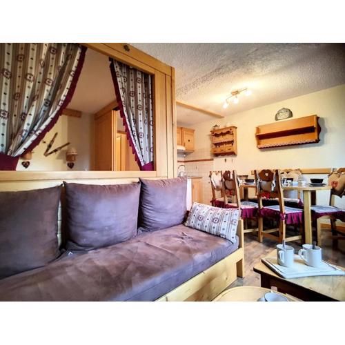 Résidence Boedette A - Appartement confortable · Départ et retour skis aux pieds · Balcon MAE-1004