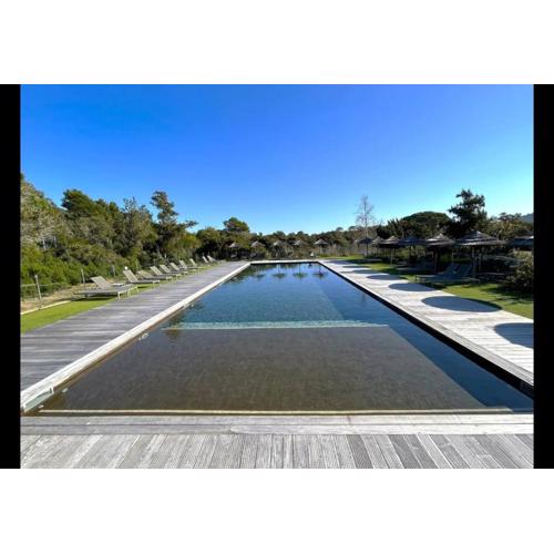 Residence Cala Sultana -Baie Santa Giulia - rez jardin 1ere ligne