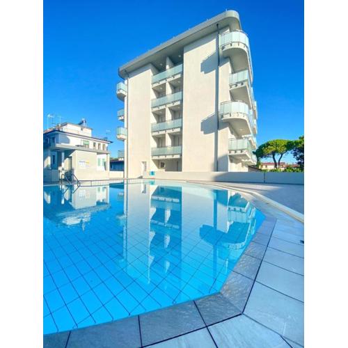 RESIDENCE CAORLE TRILOCALE CON PISCINA - Agenzia Cocal