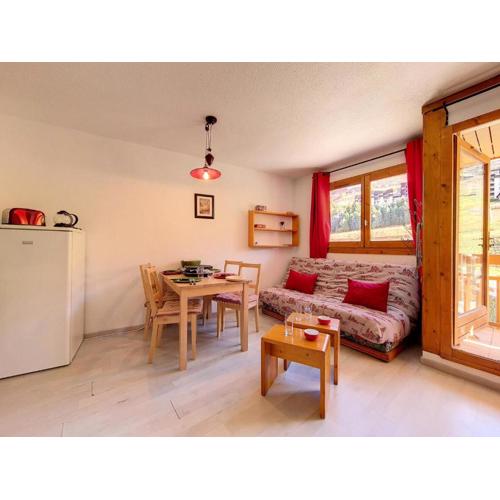 Résidence Carlines Ii - Appartement lumineux · Accès direct aux pistes · Balcon vue sur les pistes MAE-2234