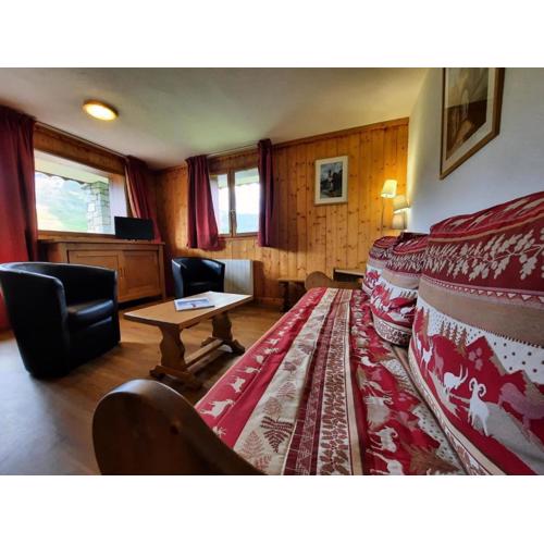 Résidence Courmayeur - Appartement rénové aux pieds des pistes pour 8 personnes MAE-4104