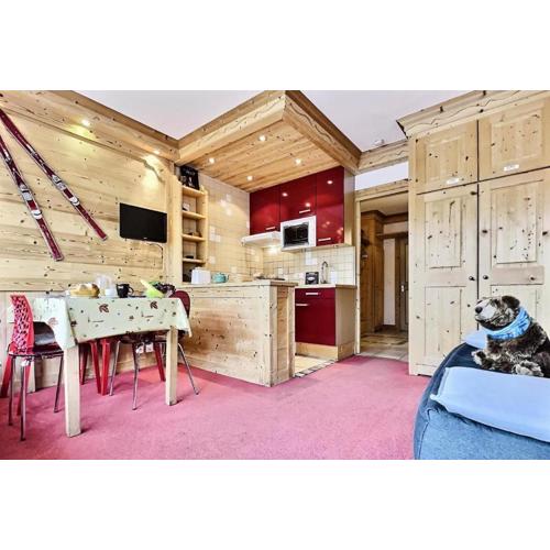 Résidence Le Bec Rouge - Joli studio rénové avec goût pour 4 personnes à Tignes ski aux pieds et proche des commerces dans le quartier du Lac. Appartemen MAE-2094