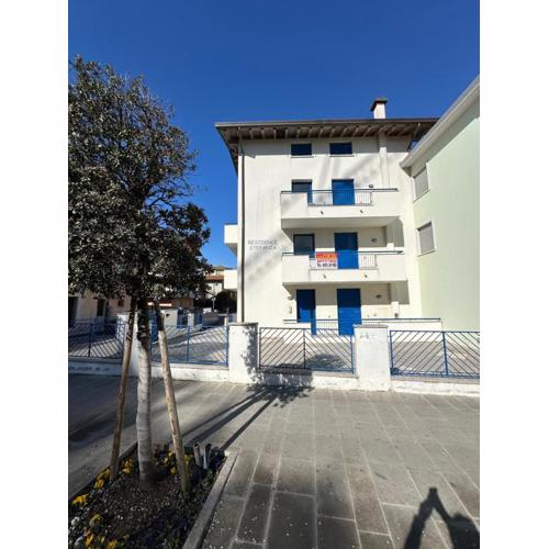 RESIDENCE STEFANIA Appartamenti piano terra - AGENZIA COCAL