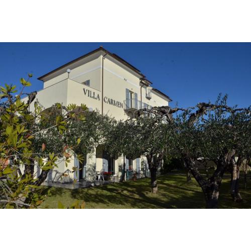 Residence Villa Carmen fronte mare a 50 mt
