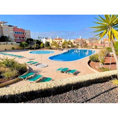 Residencial La Pineda & Anet