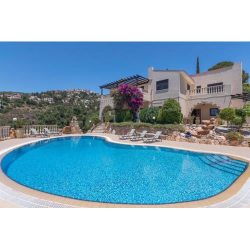 Resitour - Kamares Village